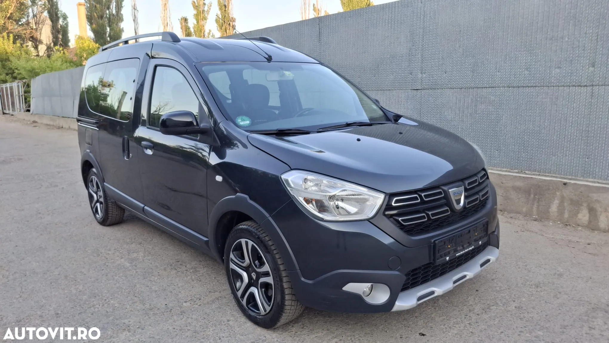 Dacia Dokker 1.2 TCe 115 CP Stepway - 5