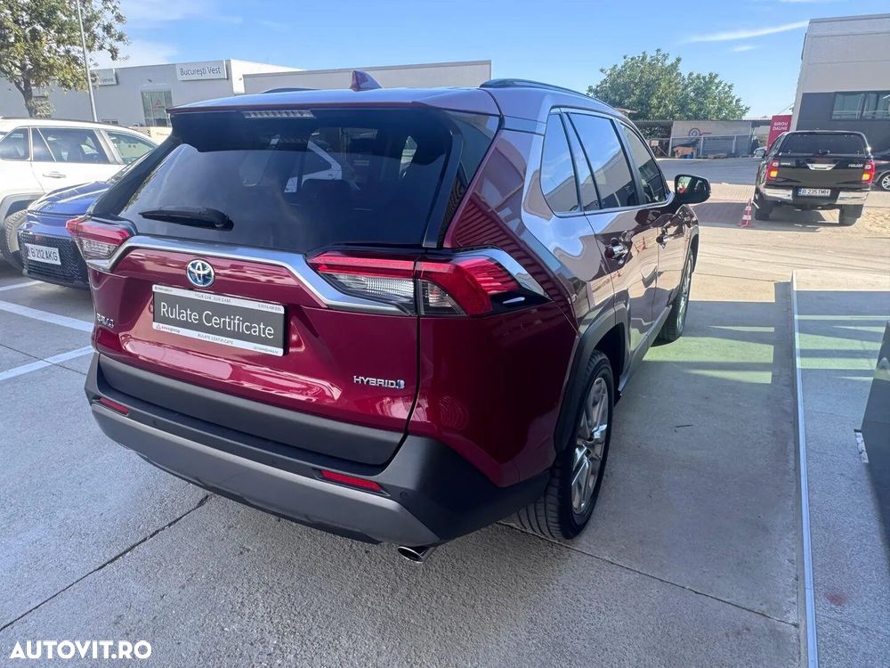 Toyota RAV4 - 5