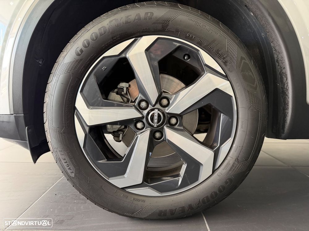 Nissan Qashqai 1.3 DIG-T MHEV Xtronic N-Connecta - 4