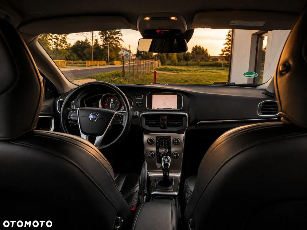 Volvo V40 Cross Country D2 - 9