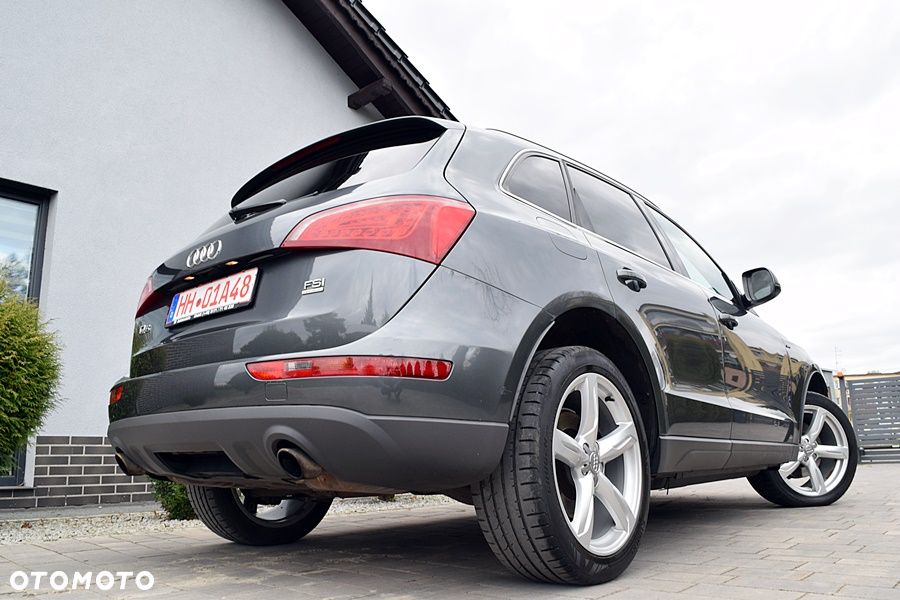 Audi Q5 3.2 FSI Quattro S tronic - 10