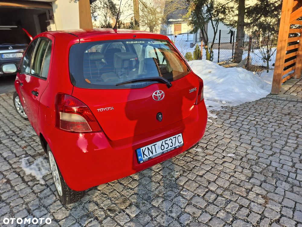 Toyota Yaris 1.4 D-4D Terra EU5 - 5