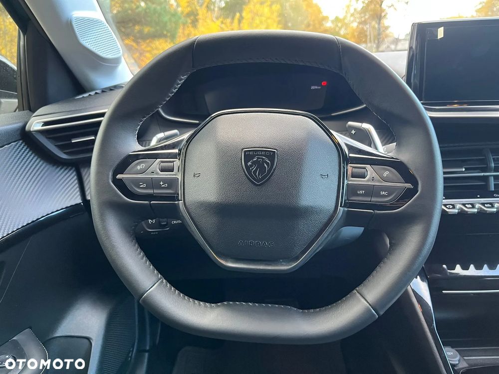 Peugeot 208 1.2 mHEV Allure e-DCS6 - 23