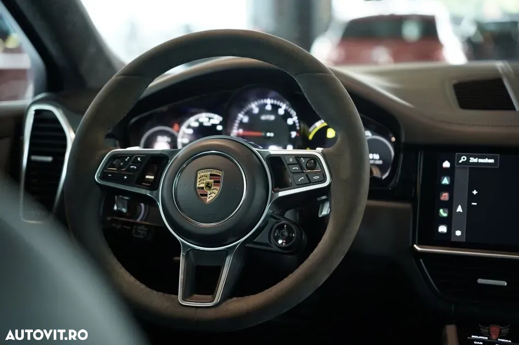 Porsche Cayenne Coupe GTS Tiptronic S - 17