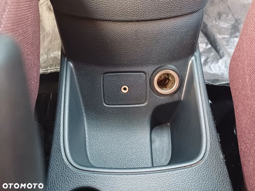 Ford Fiesta 1.25 Gold X - 28