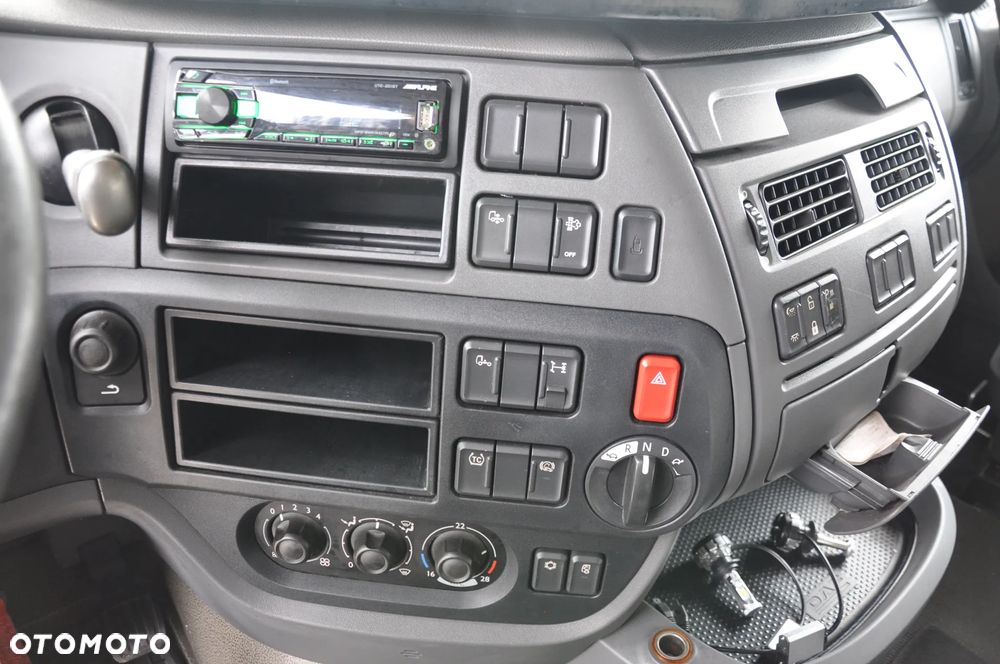 DAF 460 LOW DECK - 13