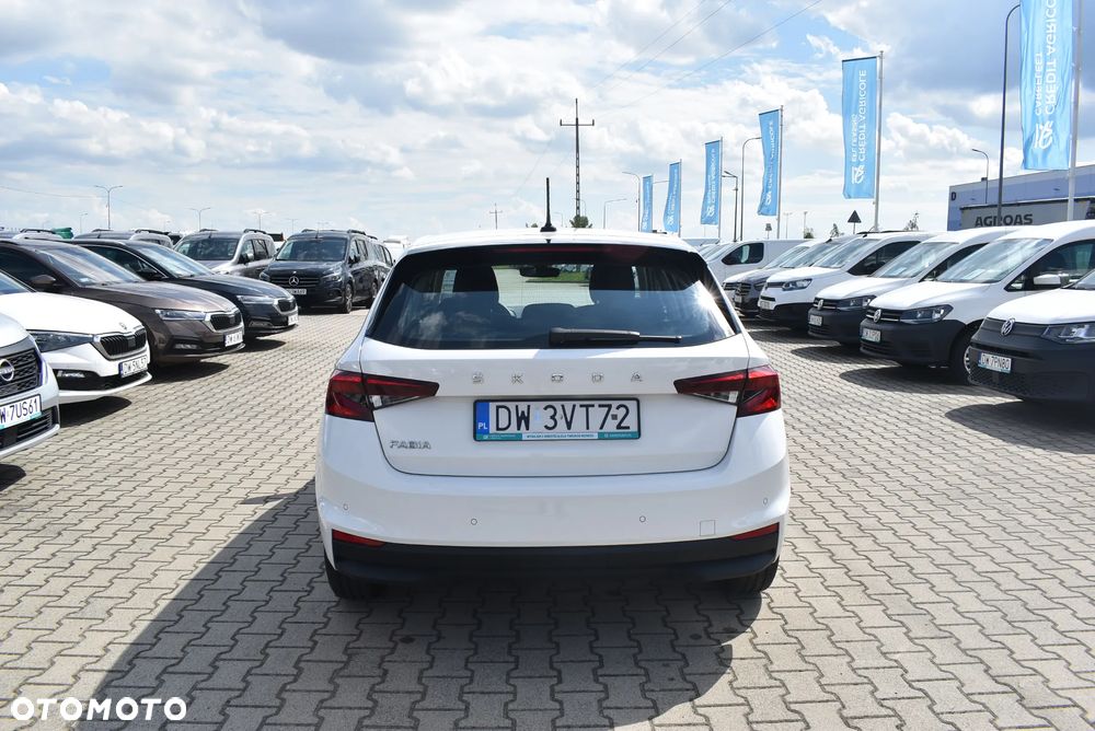 Skoda Fabia 1.0 Ambition - 7