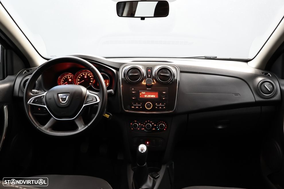 Dacia Logan 0.9 TCe Confort - 19