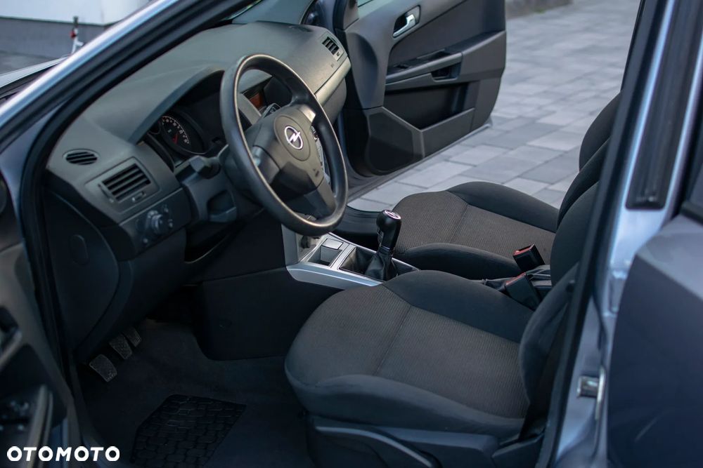 Opel Astra - 27