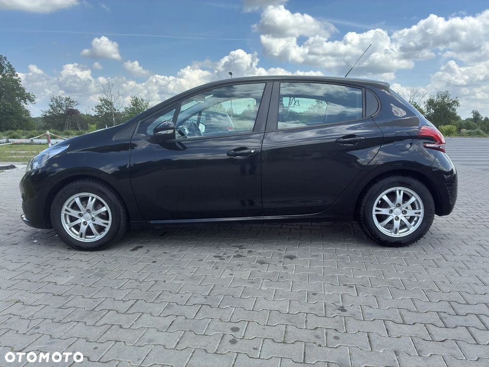 Peugeot 208 1.2 PureTech Active - 4