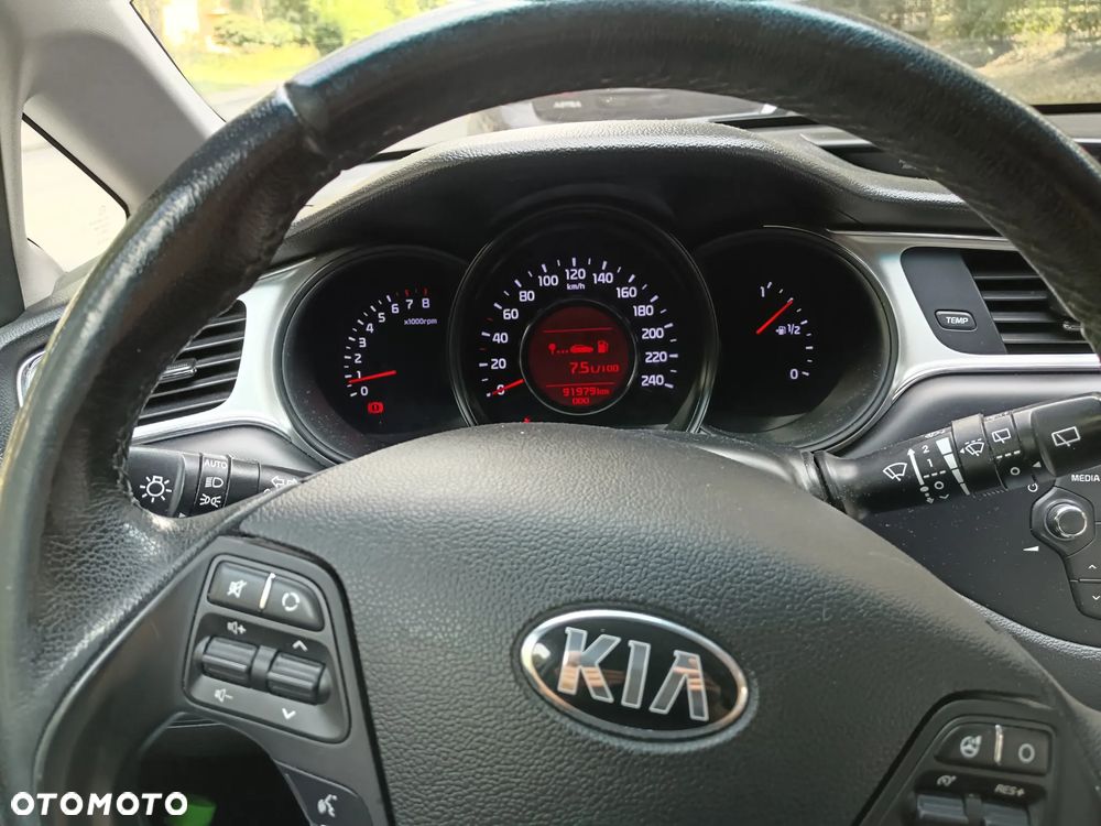 Kia Ceed 1.6 GDI L Business Line - 8