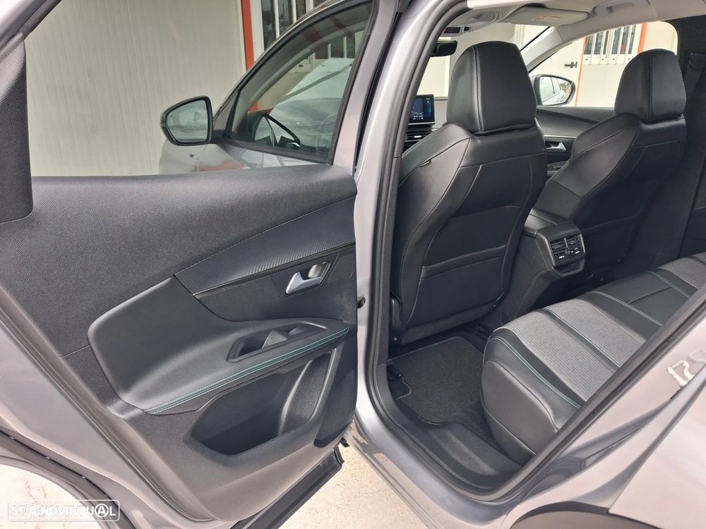 Peugeot 3008 225 e-EAT8 Allure Pack - 28