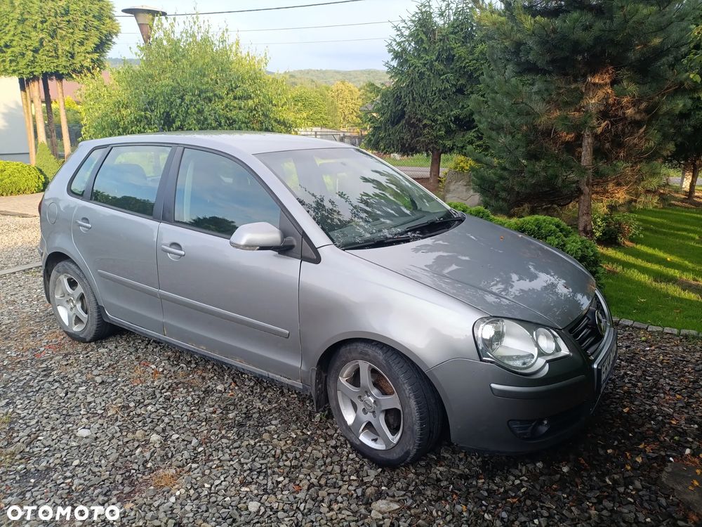 Volkswagen Polo 1.4 TDI Comfortline - 1