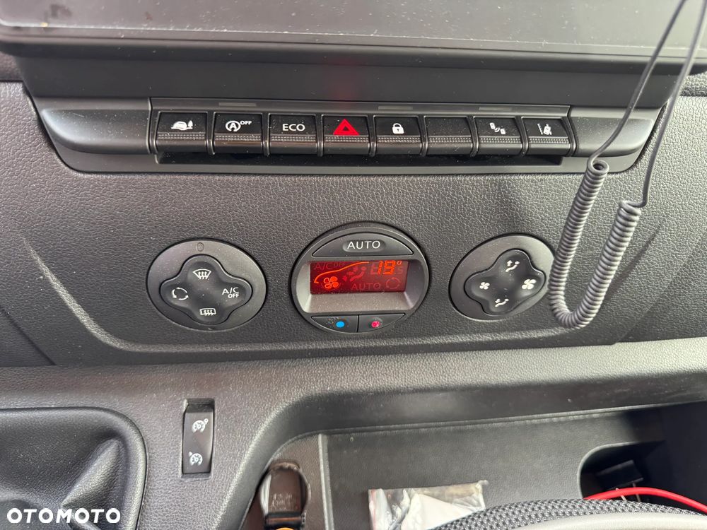 Renault Master L4H2 - 23