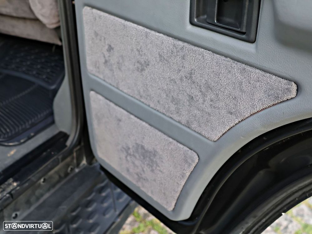 Land Rover Range Rover 2.5 TDi Classic - 43