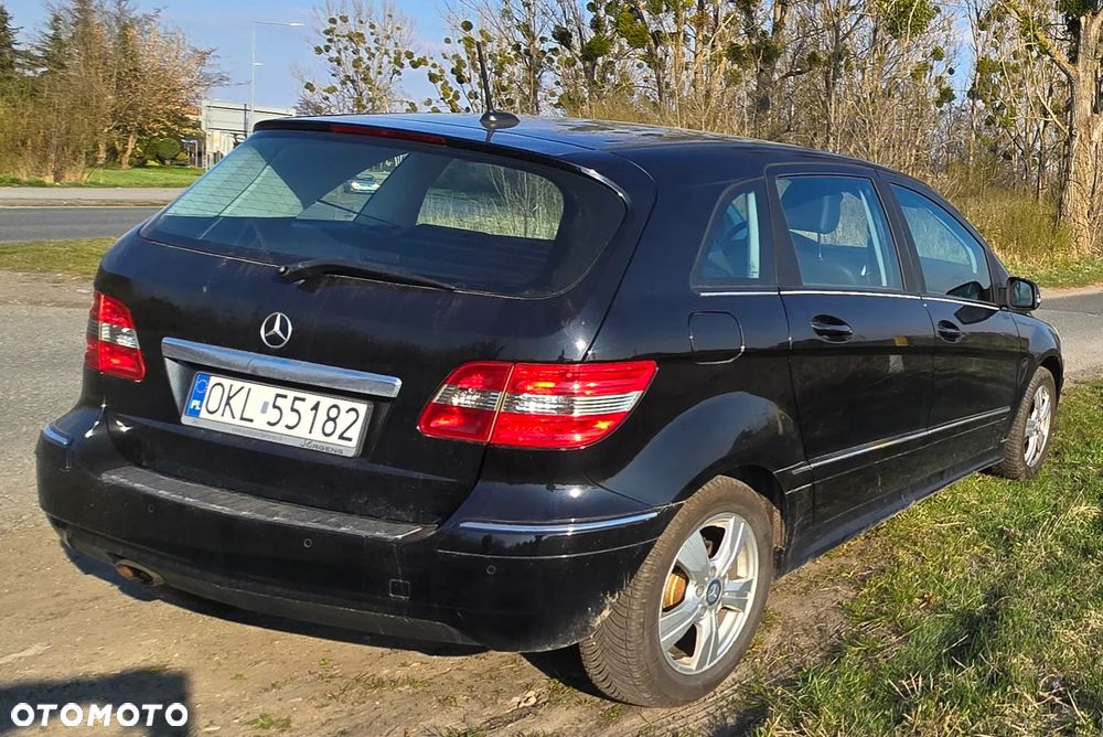 Mercedes-Benz Klasa B - 2