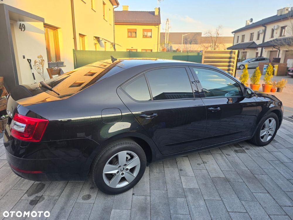 Skoda Octavia 2.0 TDI SCR Ambition - 8