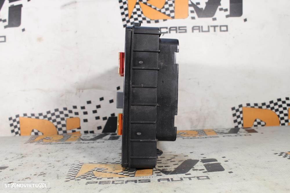 Caixa De Fusíveis Seat Leon (1P1)  1K0937125a / 1K0 937 125 A - 4