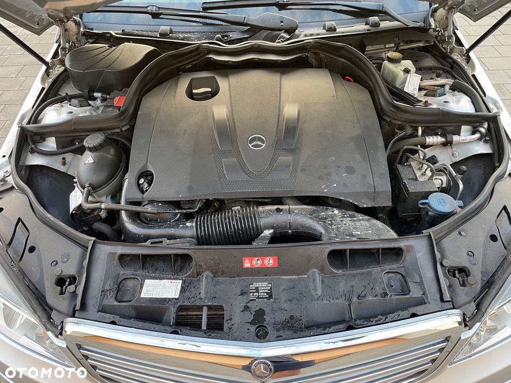 Mercedes-Benz Klasa C 220 CDI Elegance - 21