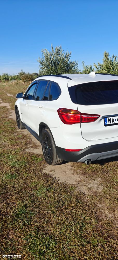 BMW X1 xDrive18d Advantage - 6