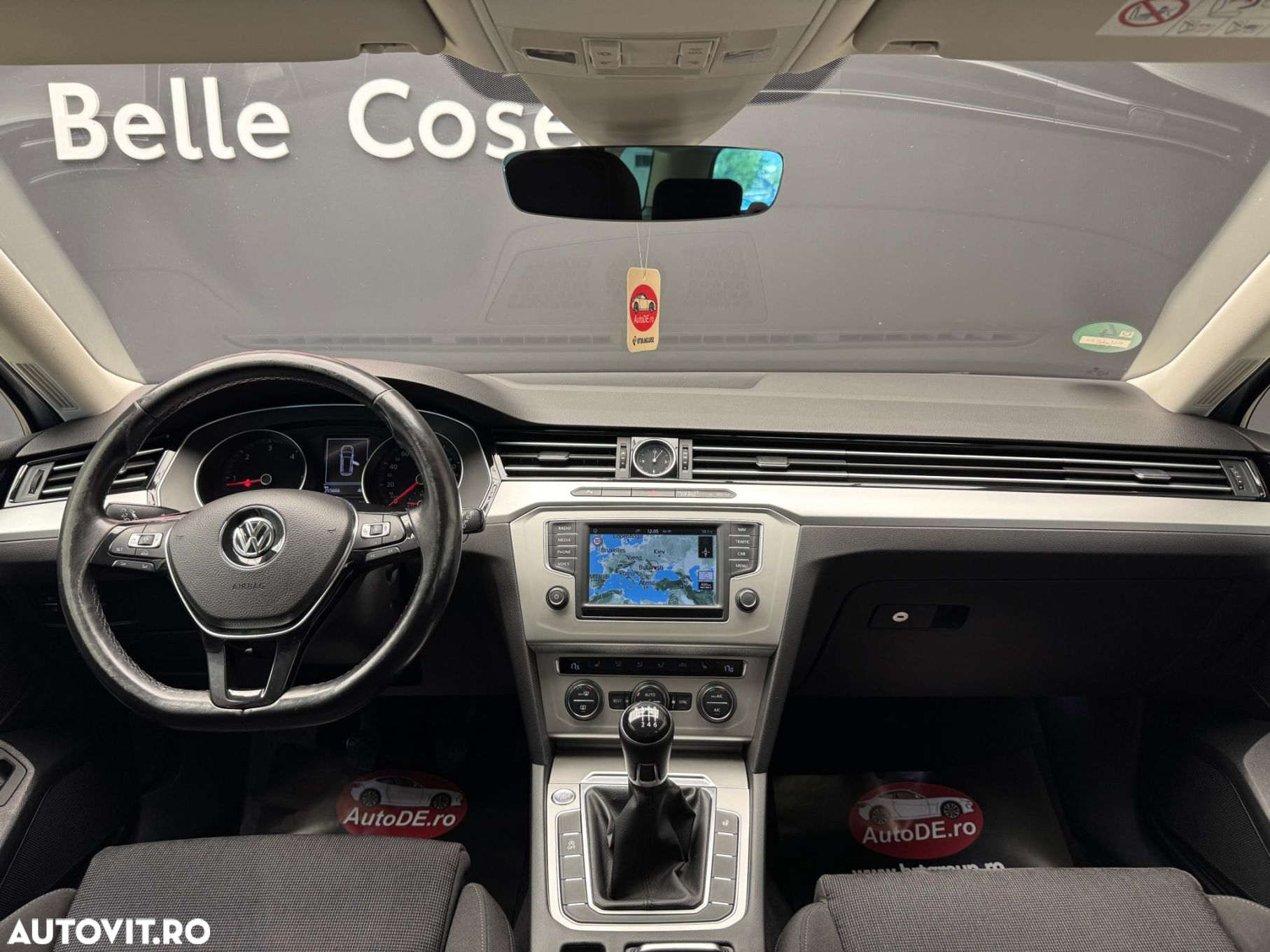 Volkswagen Passat - 7