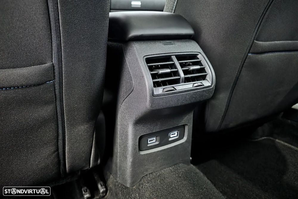 Citroën C4 1.2 PureTech Shine EAT8 - 11