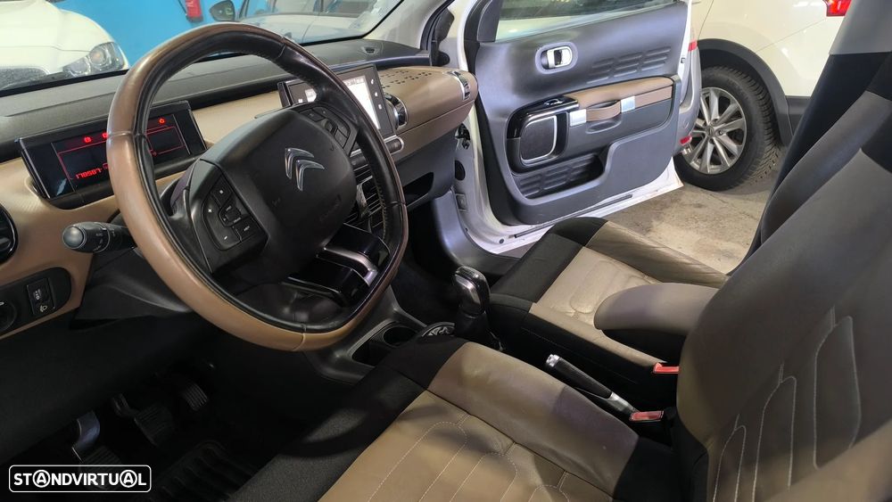 Citroën C4 Cactus 1.6 BlueHDi Shine - 16