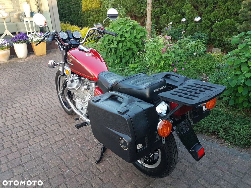 Honda CX - 19