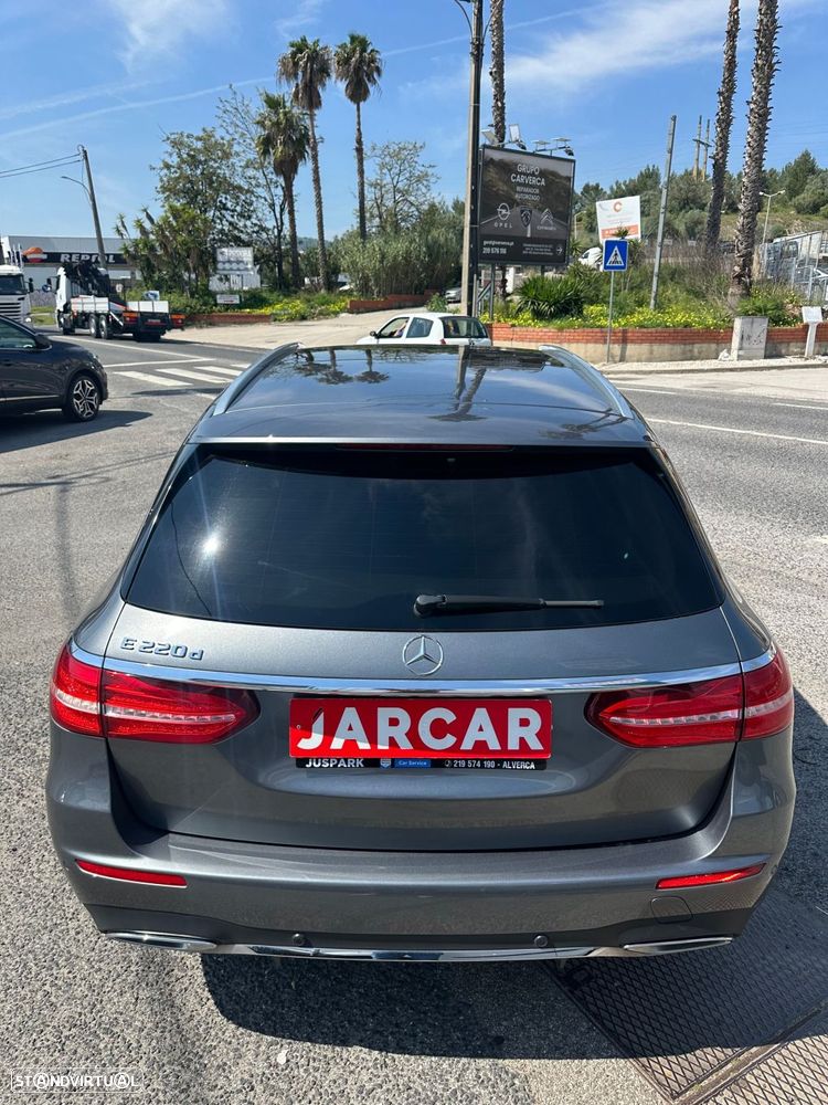 Mercedes-Benz E 220 d AMG Line - 3