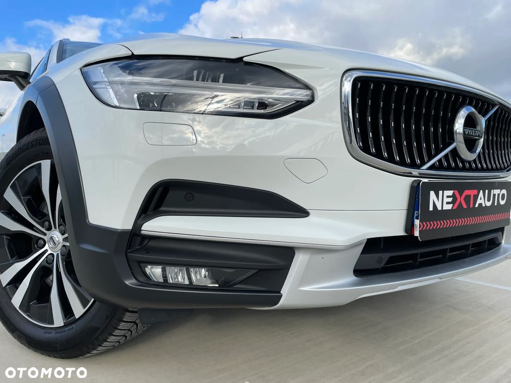 Volvo V90 Cross Country T5 AWD Pro - 16