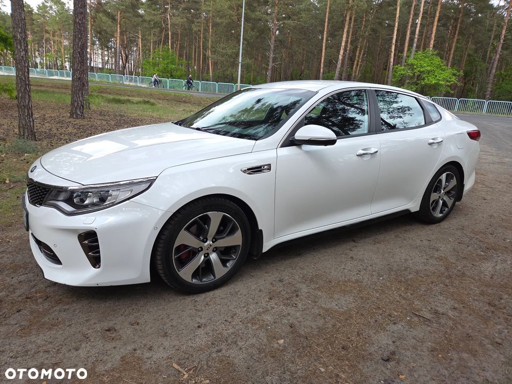 Kia Optima - 20