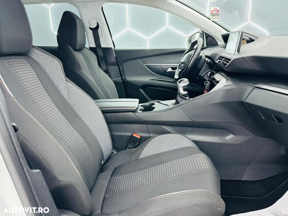 Peugeot 3008 BlueHDi 130 Stop & Start Allure - 18