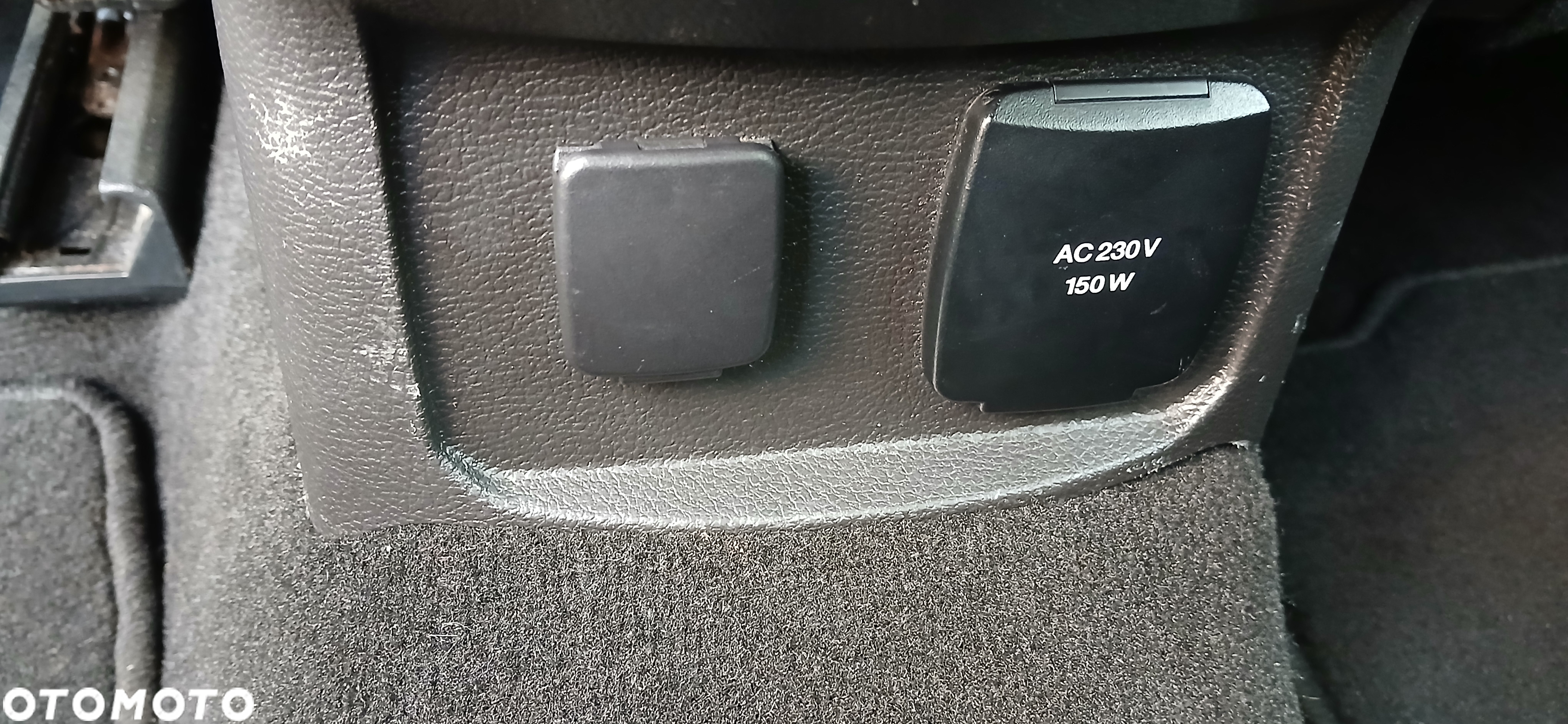 Ford Mondeo 2.0 EcoBlue Titanium - 26