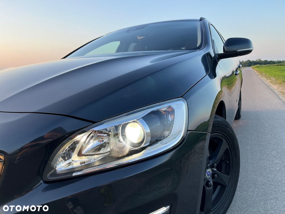 Volvo V60 D3 Momentum - 2