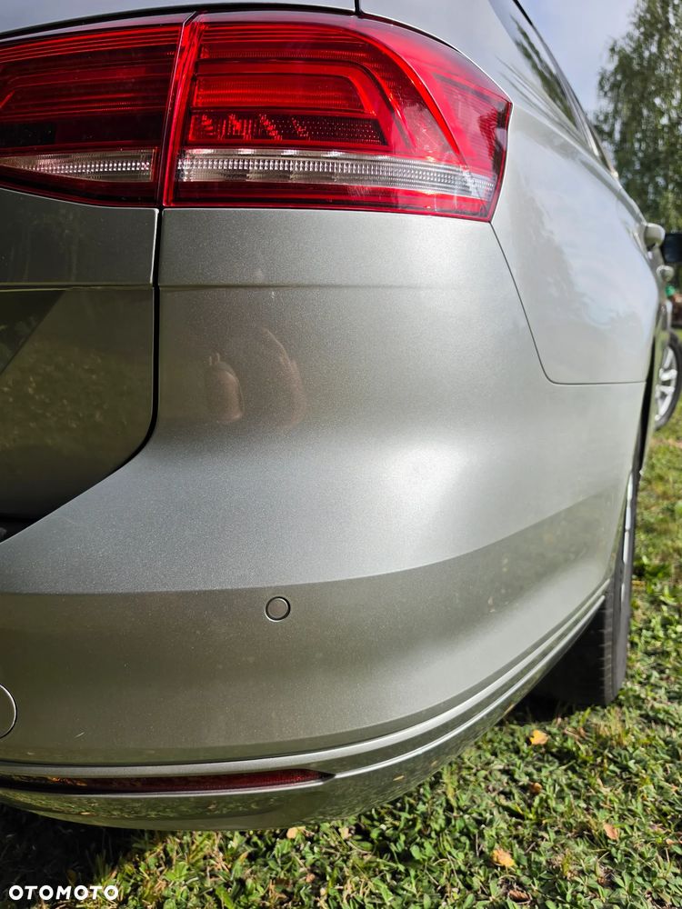 Volkswagen Passat 2.0 TDI SCR DSG Comfortline - 22