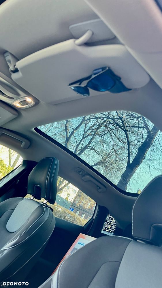 Volvo V40 T3 Momentum - 18