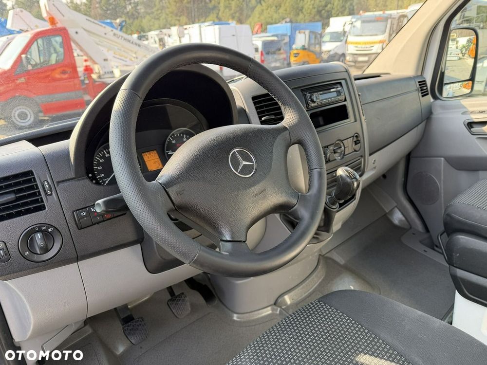 Mercedes-Benz Sprinter Zwyżka Podnośnik Koszowy GSR E 200 TE4 UDT - 24