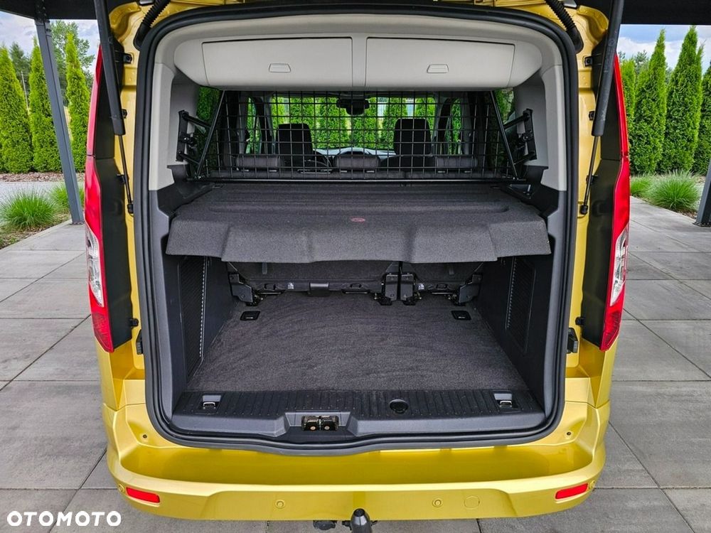 Ford Tourneo Connect - 30