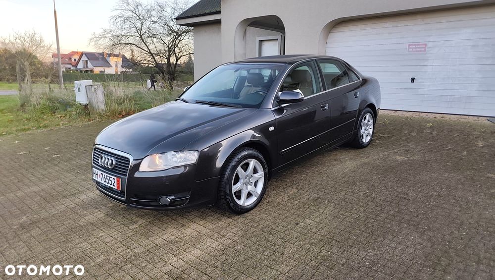Audi A4 Limousine - 36