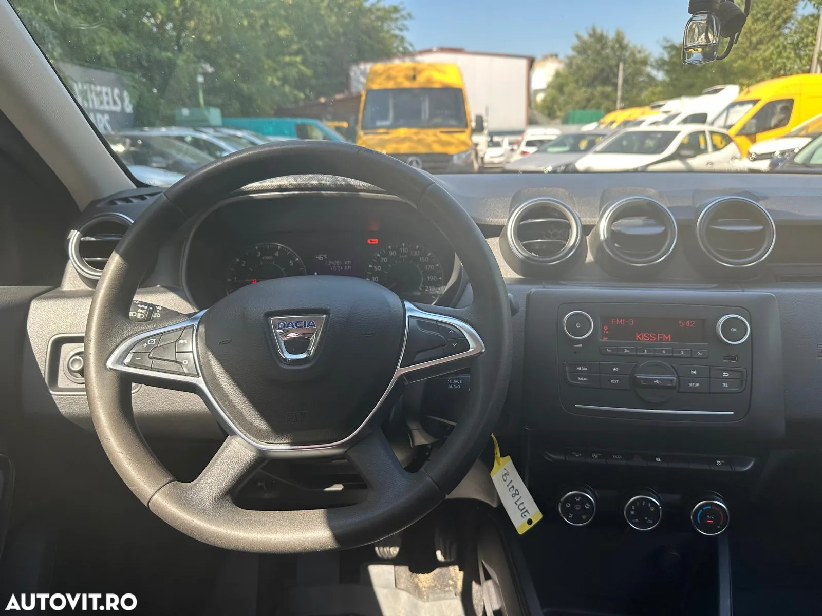 Dacia Duster 1.5 Blue dCi 4WD Comfort - 10