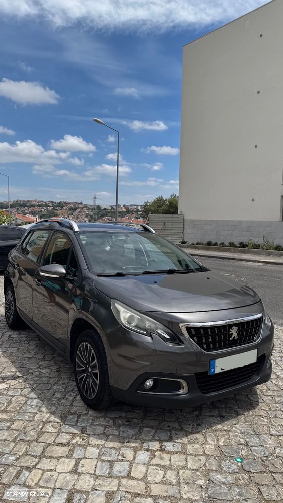 Peugeot 2008 - 4