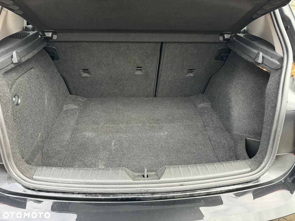 BMW Seria 1 116d DPF - 10
