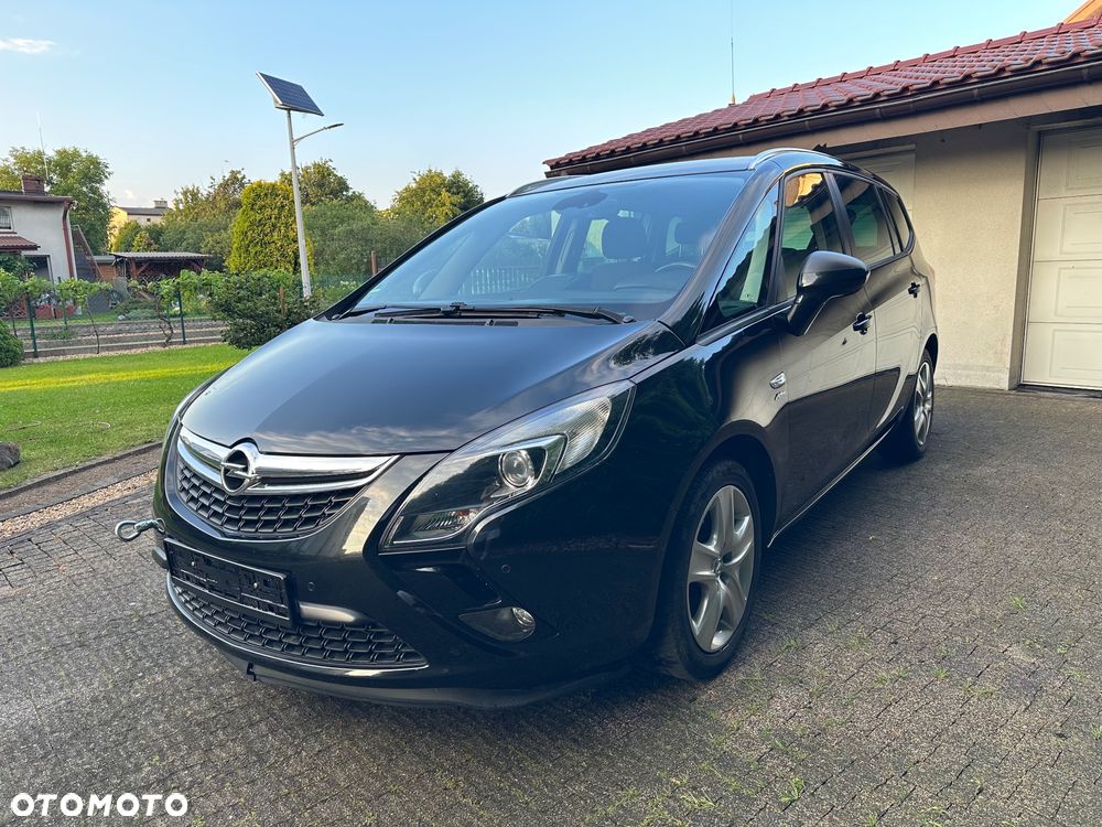 Opel Zafira - 1