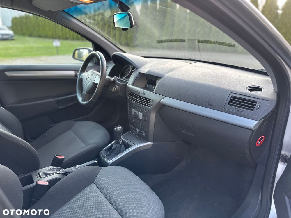 Opel Astra - 9