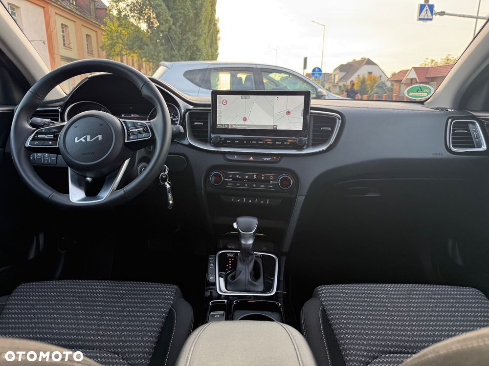 Kia Ceed 1.5 T-GDI DCT7 OPF Platinum - 9