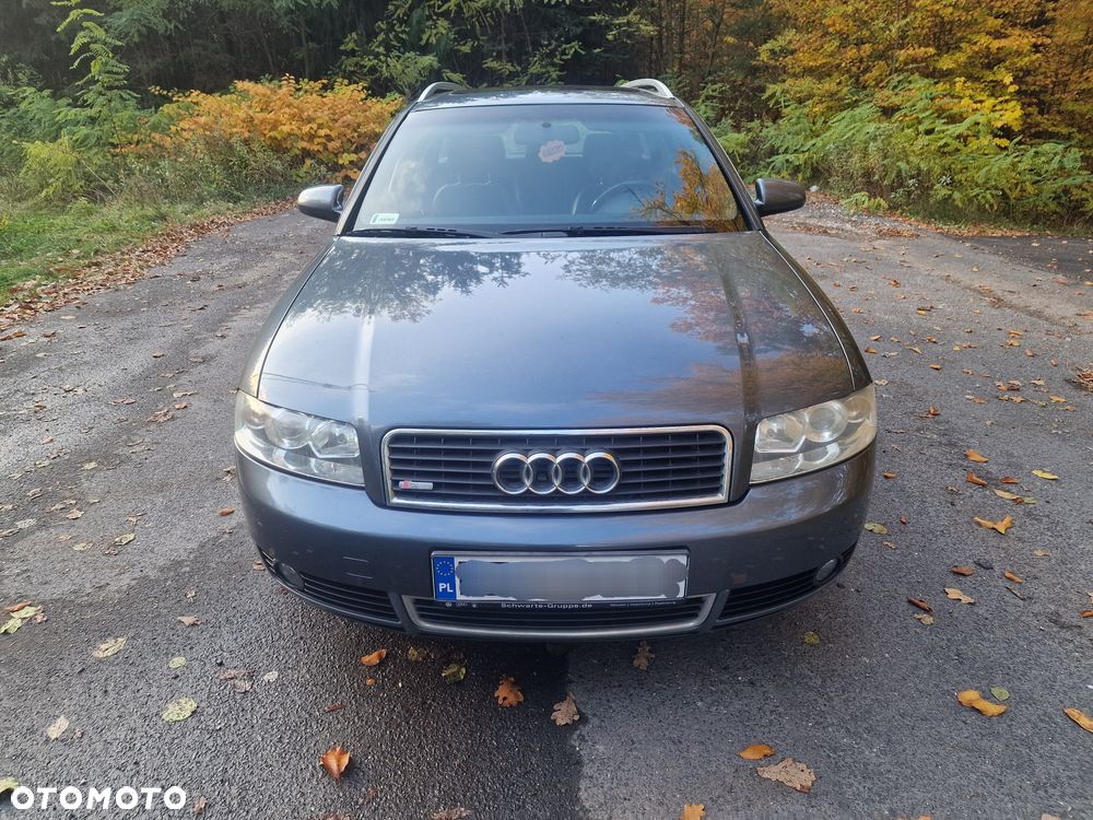 Audi A4 Avant - 1
