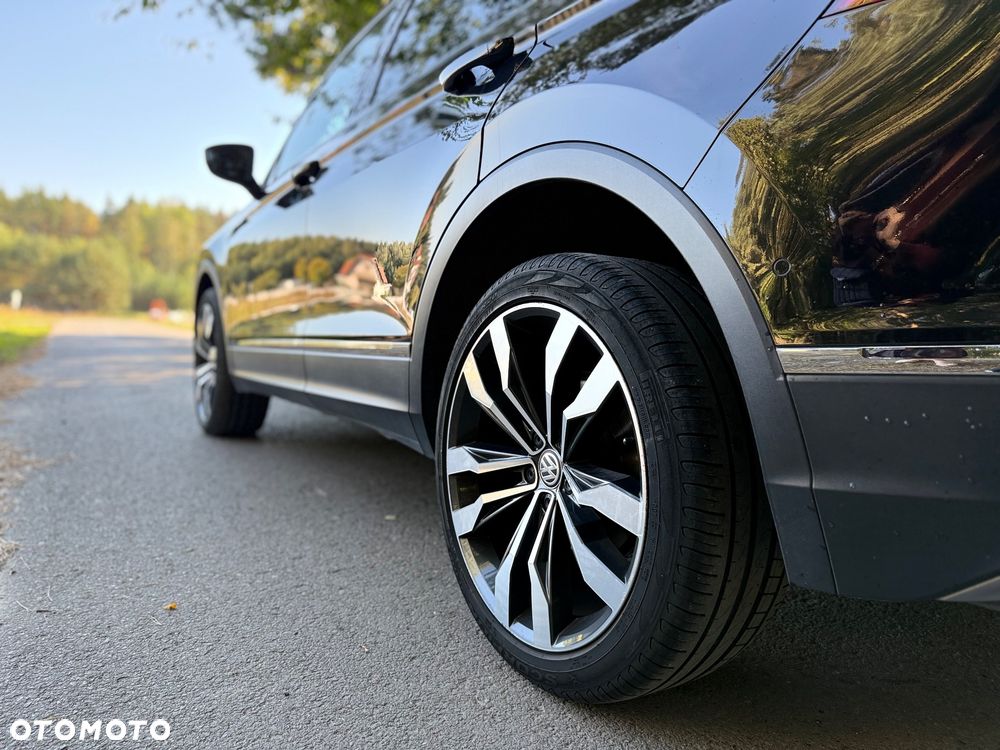 Volkswagen Tiguan - 9