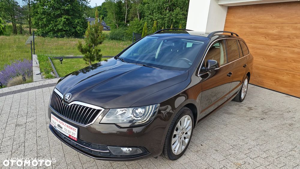 Skoda Superb 2.0 TDI Elegance DSG - 39