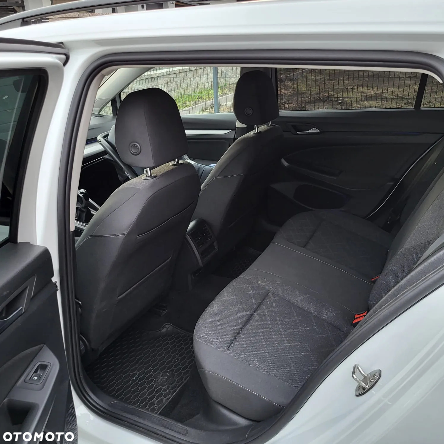 Volkswagen Golf - 15