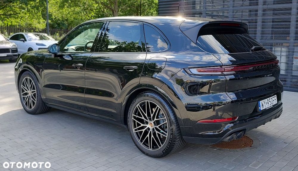 Porsche Cayenne E-Hybrid - 11